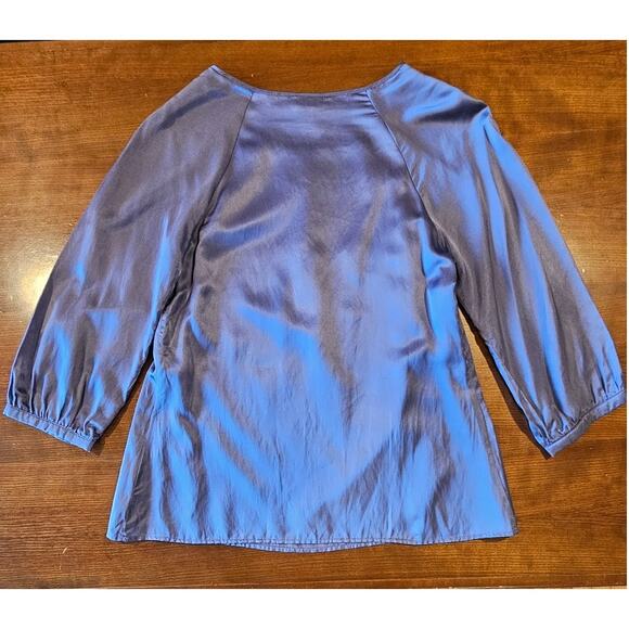 J. Jill Silk Blouse, Blue, Pleated, 52% Silk, 48% Cotton, Sz M - Picture 6 of 11